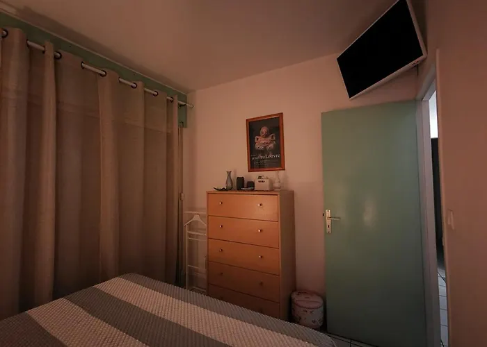 Lägenhet T2 Pour 4 Pers Avec Balcon Et Parking - Fr-1-803-1